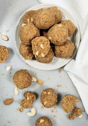 A picture of Churma  gur Ladoo / churma laddu with Jaggery.