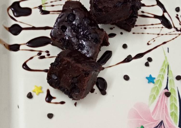 Step-by-Step Guide to Prepare Super Quick Homemade Dulche De Leche Chocolate Brownie !!