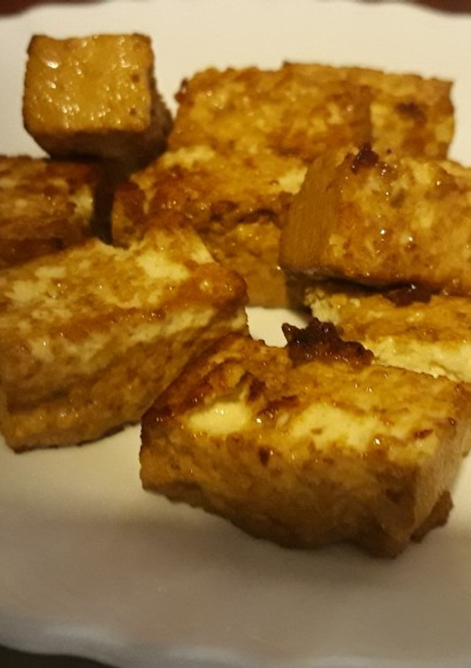 Una foto de Tofu marinado