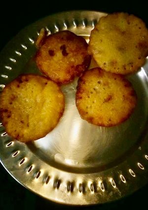 मालपुआ (malpua recipe in Hindi) रेसिपी मुख्य फोटो