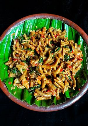 Foto resep Oseng usus pedas kemangi