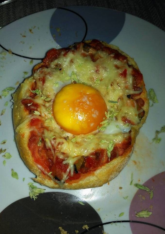 Una foto de Cesta de pisto y huevo