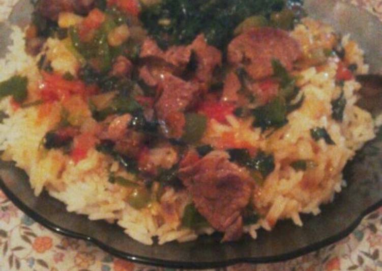 Boiled Rice +Stewed beef +Sautéed Kales