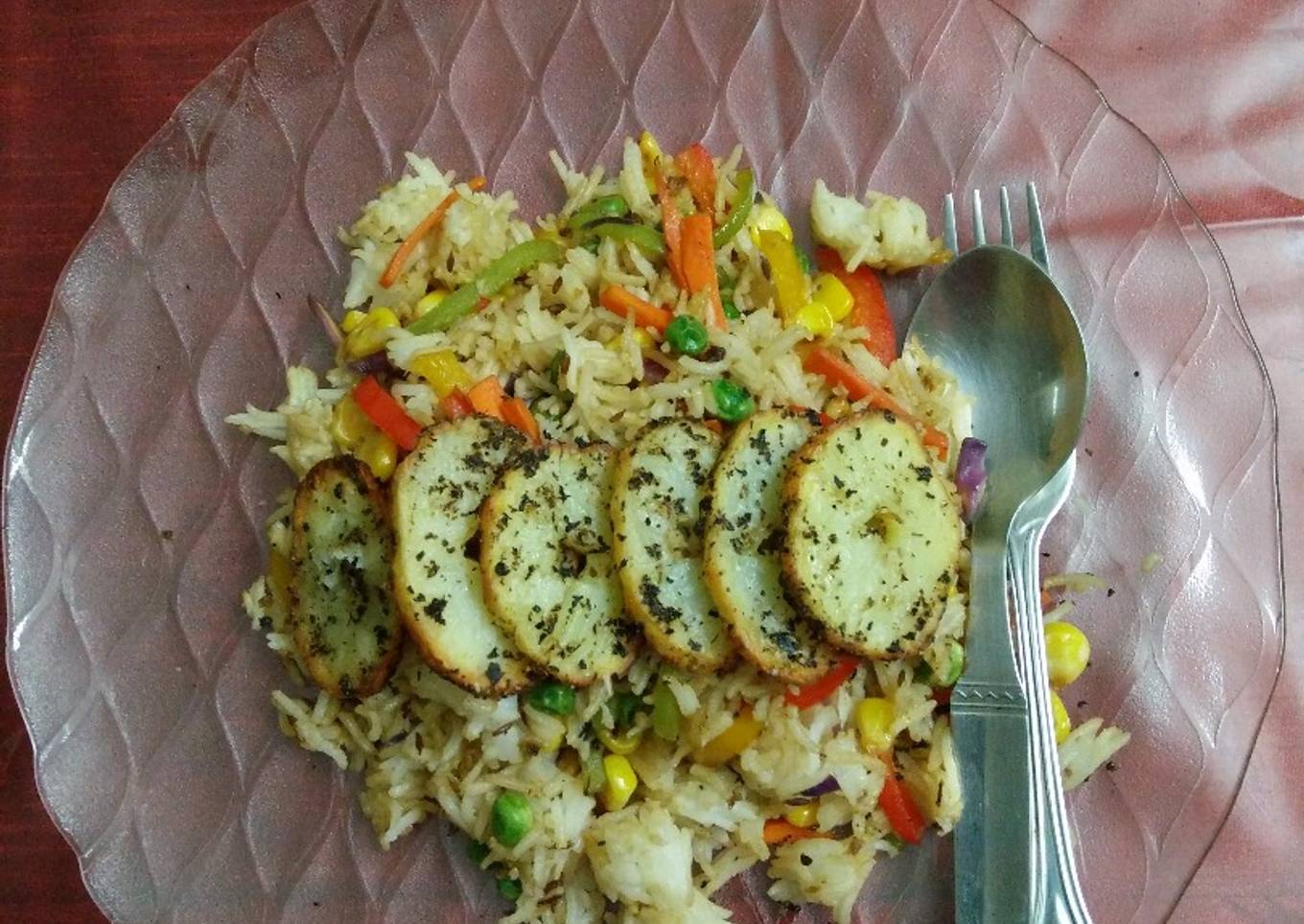 Veg fried rice with grilled potato