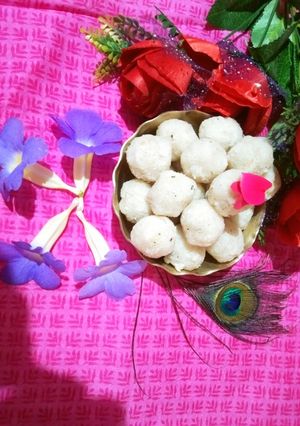 নারকেল নাড়ু(narkel naru recipe in Bengali) রেসিপির প্রধান ছবি