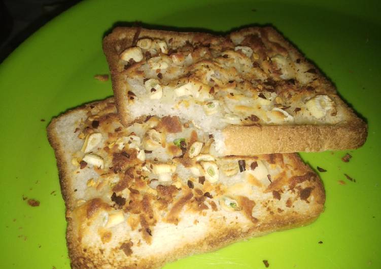 Step-by-Step Guide to Prepare Award-winning Garlic cheese toast