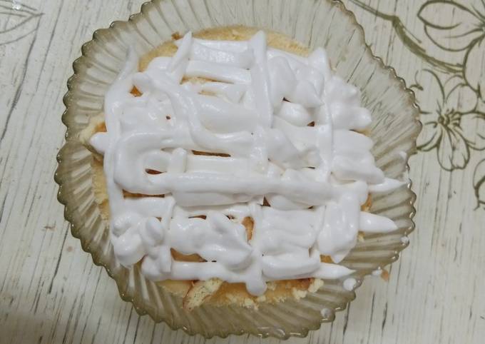 Recipe of Ultimate Custard with biscuits