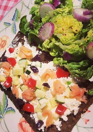 Une photo de Tartine saumon et fromage frais