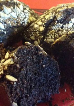 Una foto de Budín de algarroba y pasas de uva