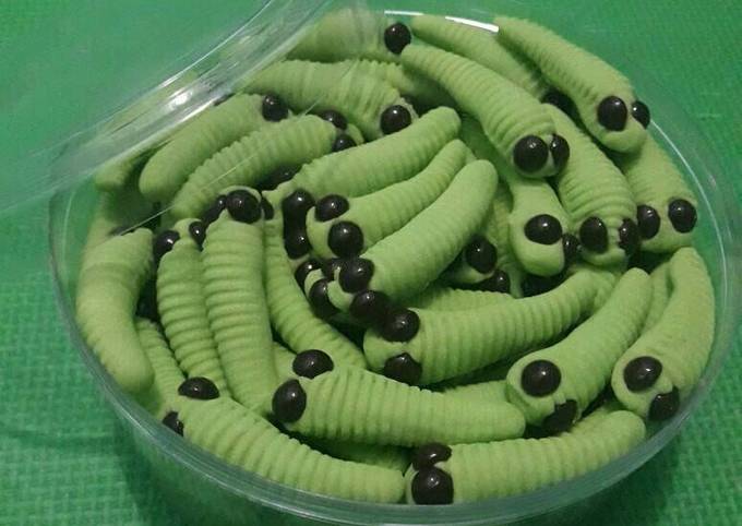 Caterpillar cookies