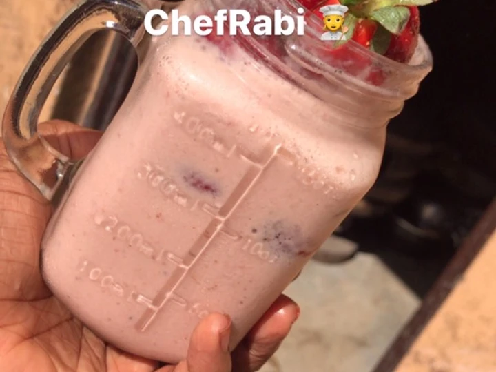 Easy Steps to Make Strawberry banana smoothie the Perfect You can take Joss in your mouth