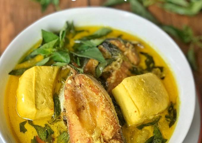 Gulai Kuning Ikan Patin