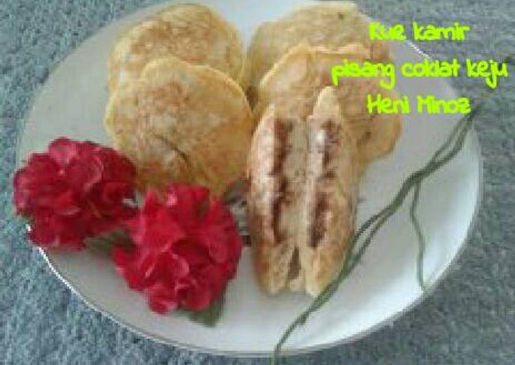 Kue kamir pisang coklat keju