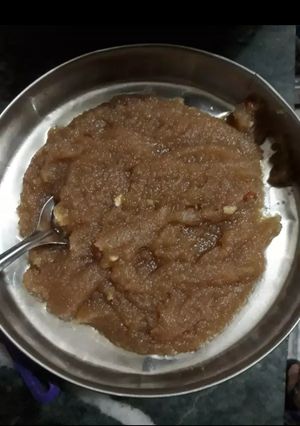 A picture of Suji ka halwa.