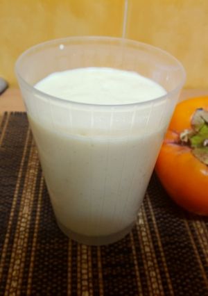 Una foto de Batido-yogur de Kaki