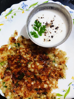 A picture of Upvasyachi Thalipeeth (Sabudana paratha).