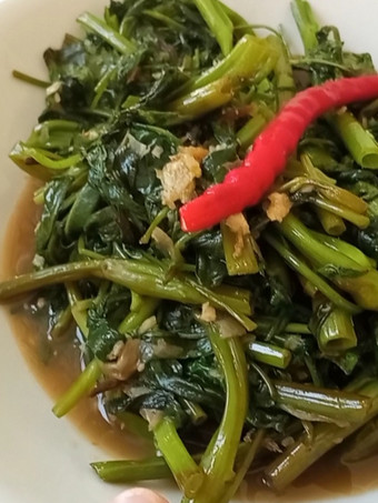 Cara Gampang Menyiapkan Tumis kangkung roa Anti Gagal