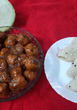 A picture of Vegetable manchurian.