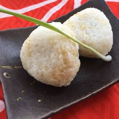 A picture of Japanese Rice Ball (Onigiri) New!.