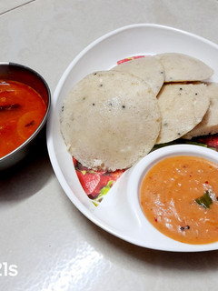 ज्वार इडली (jowar idli recipe in Hindi) रेसिपी मुख्य फोटो