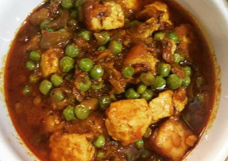 Matar Paneer