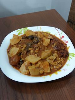 عکسی از دستور خورشت به آلو