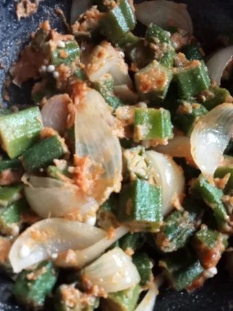 Recipe Bhindi do pyaaza which Delicious