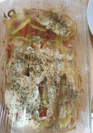 Una foto de Pollo a la mediterránea