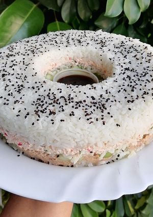 Una foto de Rosca de sushi 🍣🥡