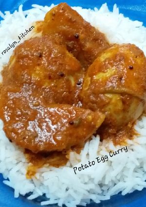 A picture of Potato Egg Curry.