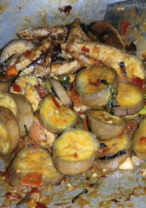 Foto resep Pindang terong balado kemangi lezat simple