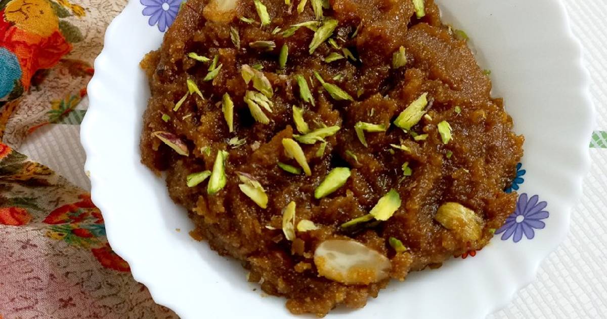 Besan Suji Halwa Recipe by renu bhasin - Cookpad