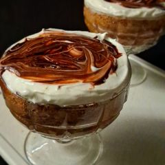 A picture of Danish Apple Trifle (Æblekage).