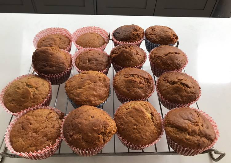 Steps to Prepare Perfect Sticky Toffee Banoffee Muffins