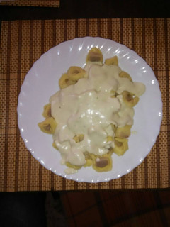 Una foto de Tortellini a los cuatro quesos