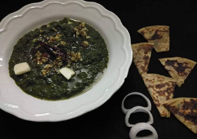 Cheese garlic palak