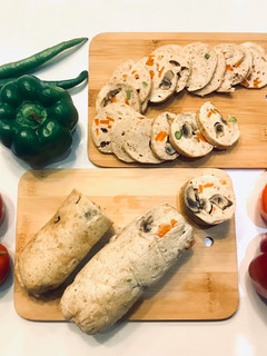 عکسی از دستور کالباس مرغ و قارچ