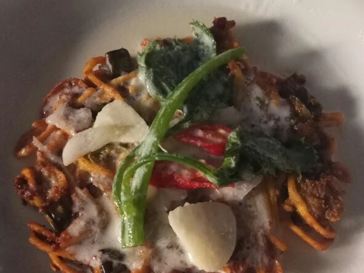 Langkah Gampang Membikin Resep Lapis Daging yang Enak Banget Anti Ribet, Uenak Banget