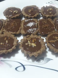 صورة لوصفة ميني تارت بكريمة الشكولا 🍫🍸