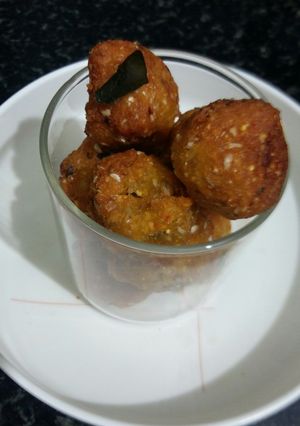 A picture of Corn ball.