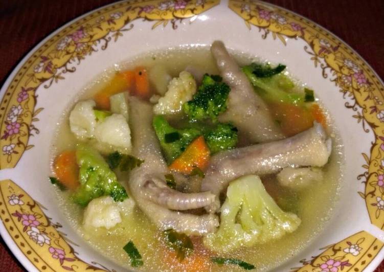 Resep Sup ceker simpel  oleh Dini Noerfalah Cookpad
