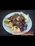 208. Rujak buah bumbu kasar