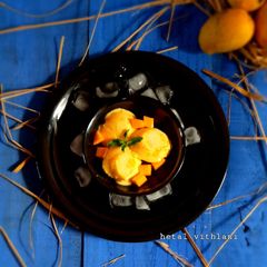 A picture of Mango ice cream.
