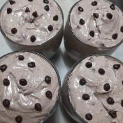 A picture of Chocolate mousse 😋.