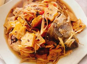 Hình của món Cá kho khế chua.