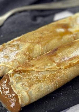 Una foto de Panqueques con dulce de leche caseros y suaves