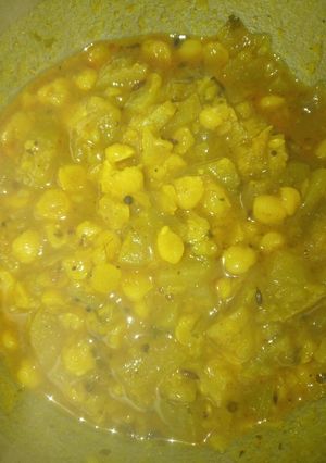 चने दाल और घीया की सब्जी (Chane Dal aur ghiya ki sabzi recipe in Hindi) रेसिपी मुख्य फोटो