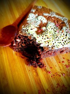 Una foto de Tarta de chocolate y tahini Keto