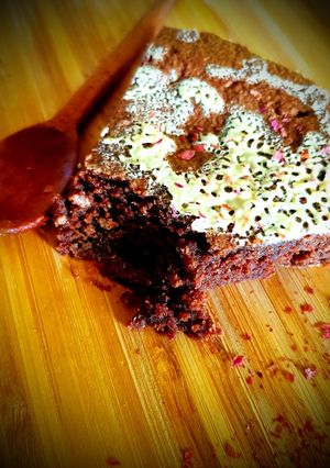 Una foto de Tarta de chocolate y tahini Keto
