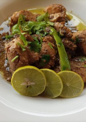 A picture of Kali mirch karahi.